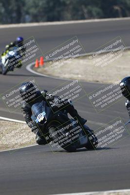 media/Sep-20-2025-TrackDaz (Sat) [[27f0cde673]]/B Group/1020am (Turn 3)/